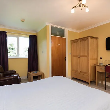 Alojamento de Acomodação e Pequeno-almoço Kilbree House 4*