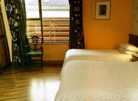 فندق مبيت وإفطار Kilbree House 4*